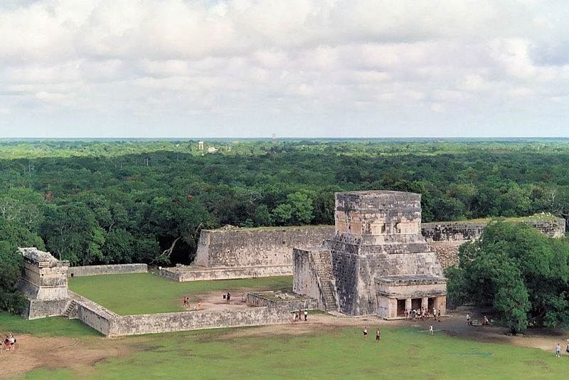 ancient mayan ruin in mexico