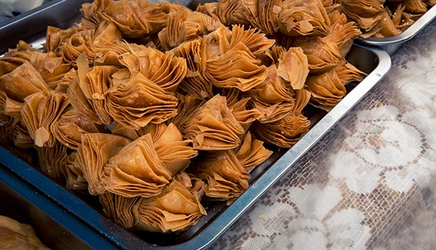 Close up photo of Argentinian pastelitos criollos