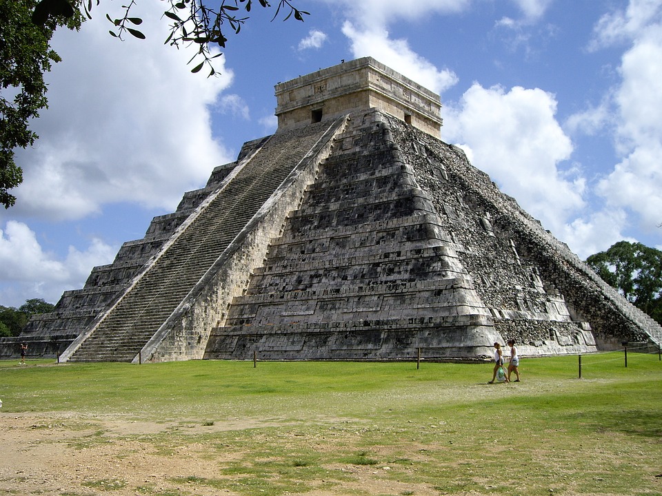 ancient ruin of the Chichen Itza in mexico